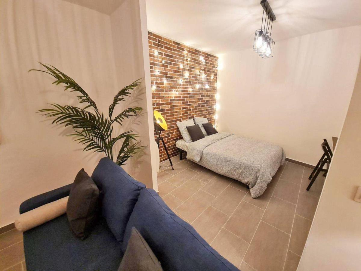 Gregbnb - Centre Ancien - T2 Style Loft Toulon Exterior foto